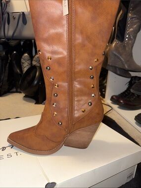 Carl’s Tan Studded Mid-Calf Western Boot